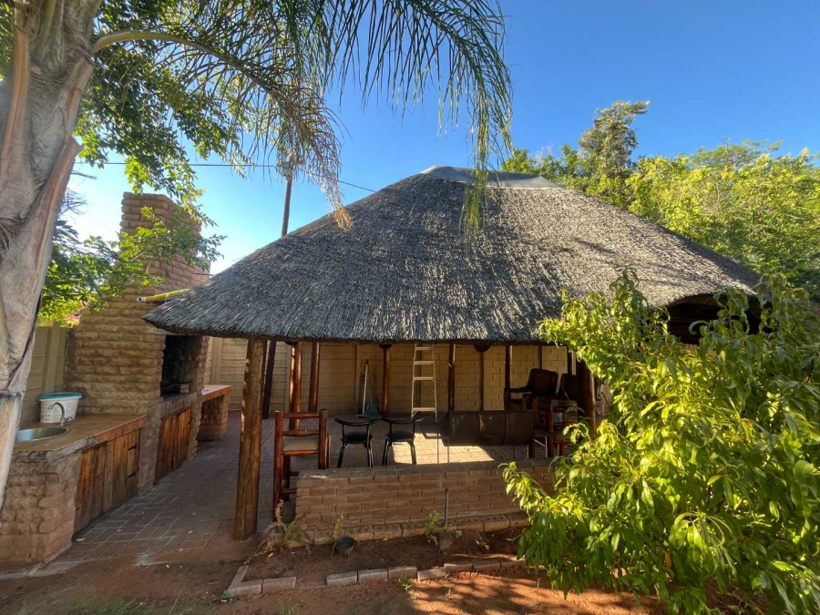 3 Bedroom Property for Sale in Die Rand Northern Cape